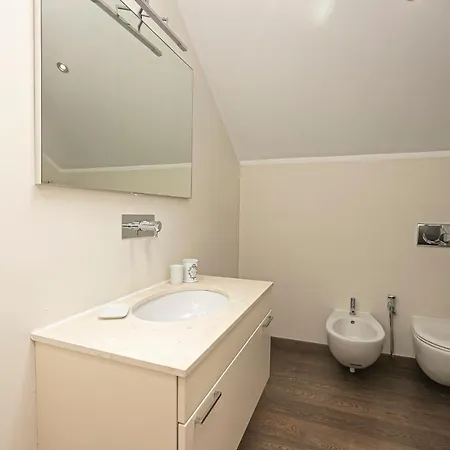 Real Italian Estate - Penthouse Apartment *