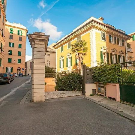 Real Italian Estate - Penthouse Genoa