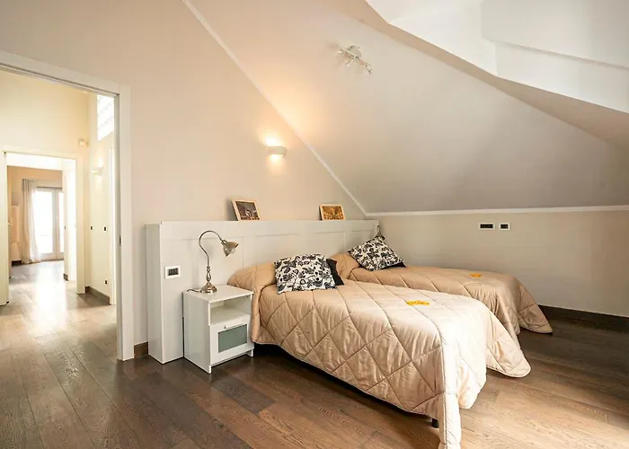 Real Italian Estate - Penthouse Apartmán